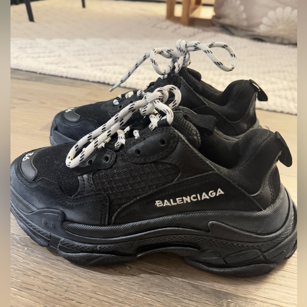Balenciaga Black Leather, Mesh Triple S Low Top Chunky Sneakers